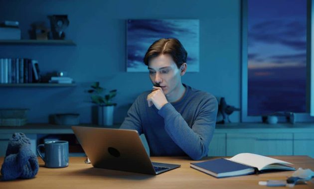 Here is the favorite color of people smarter than average