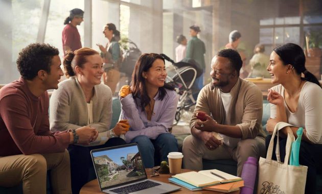 People who make friends easily share these 4 traits