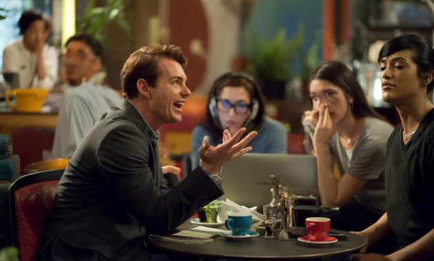 Psychology explains why some people consistently speak very loudly and what it may reveal about their personality