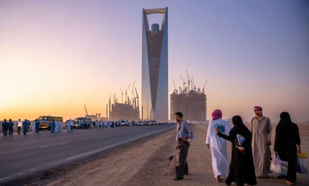 Saudi arabia’s record breaking 1km tower exposes a new age of vanity while citizens ask who really pays for this dream